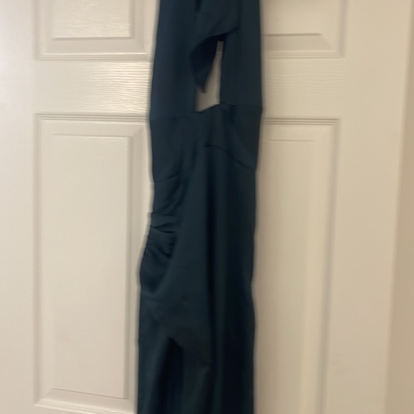show me your mumu halter maxi dress emerald xs - Picture 9 of 11
